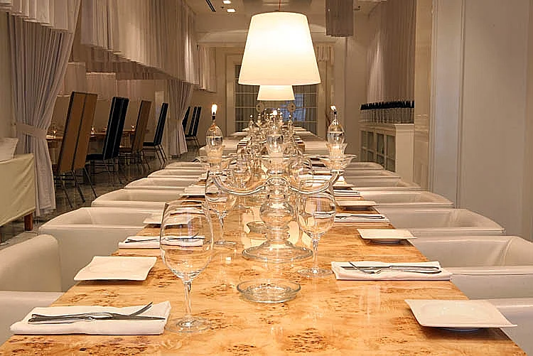 מסעדת מסה, 2005