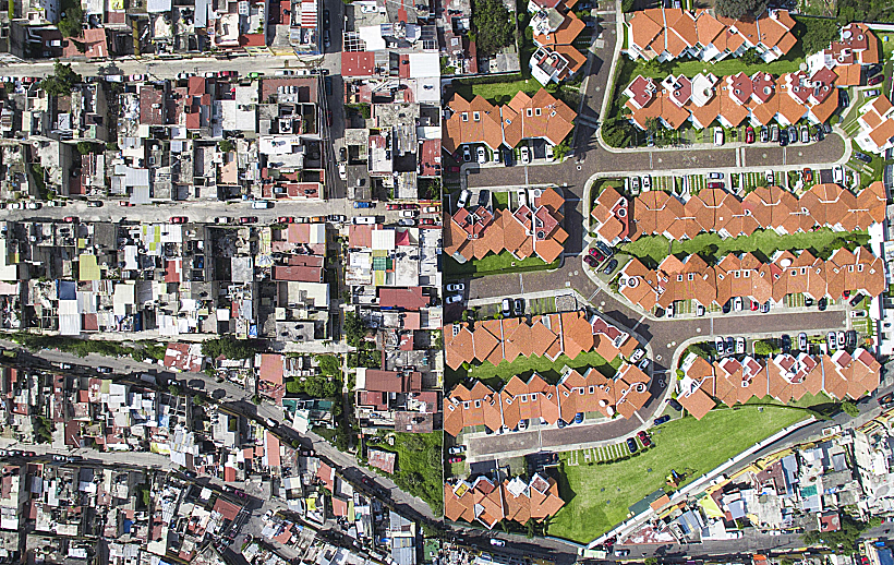 שלילת זכויות בסיסיות