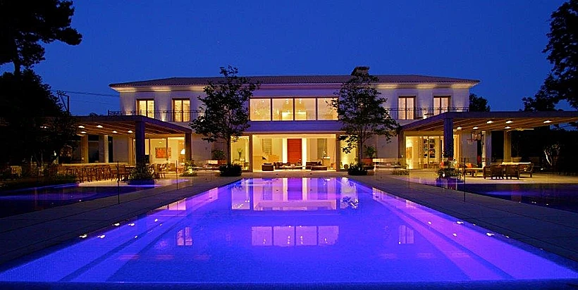 וילה בסביון