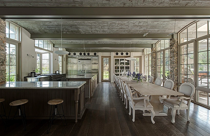 בתים אישיים