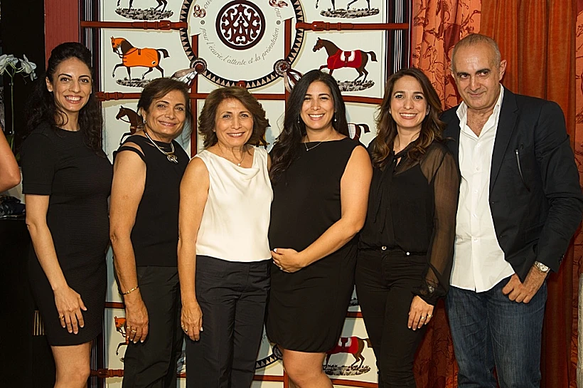 בני מורן, שרון הנדלר, קרן הנדלר, סולאנג הנדלר, דליה טופל ליאת טופל- RENBY