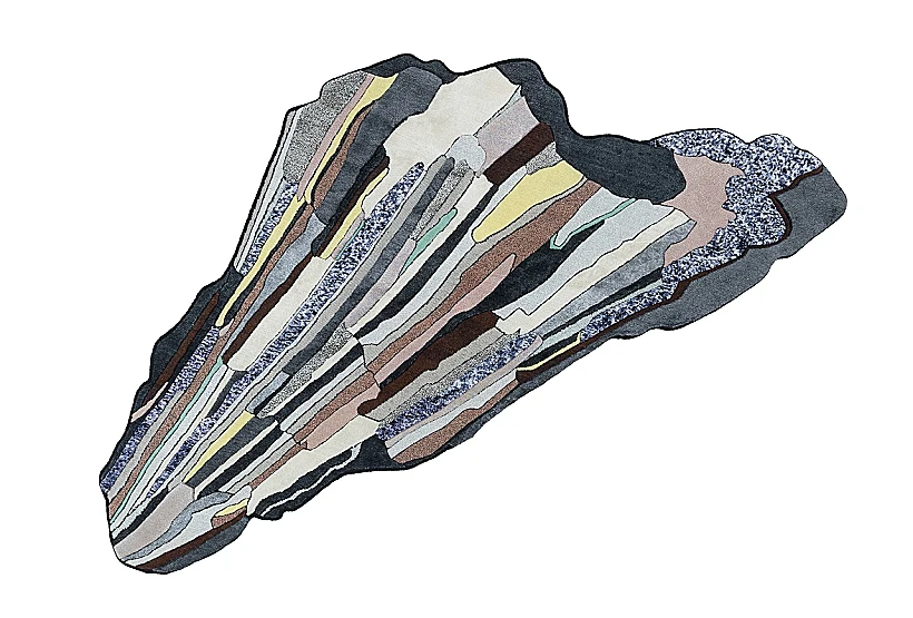 ישהי להסתכל עליה Bethan Laura Wood. שטיח למותג cc-tapis