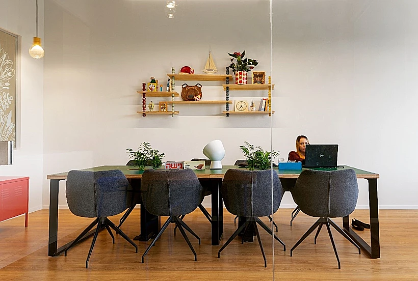 חלל משותף הורים ילדים MOMMY WORK (עיצוב פנים: תמר רוזן)