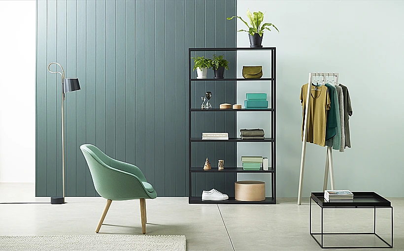 COS X HAY מתוך שיתוף הפעולה של HAY עם מותג האופנה COS