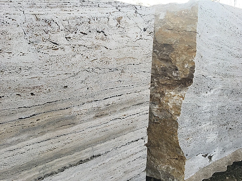 ביקור במחצבה (אירנה גולדברג)