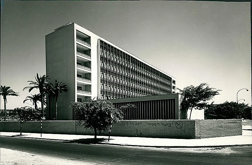 בית חולים איכילוב עם בנימין אידלסון