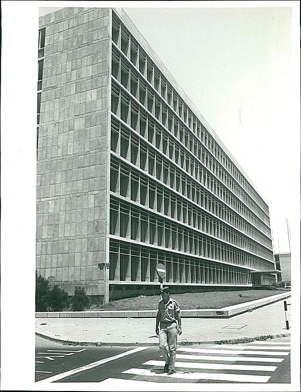 בית הסוכנות היהודית עם בנימין אידלסון