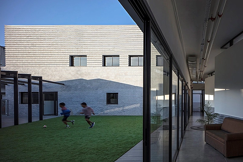 מעון לנשים מוכות בתכנון יעקבס-יניב אדריכלים ועמוס גולדרייך