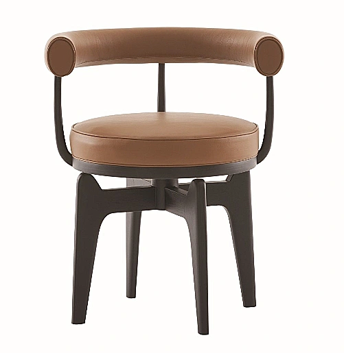 כסא בעל צורניות מעוגלת שעיצבה פרייהנד לקאסינה