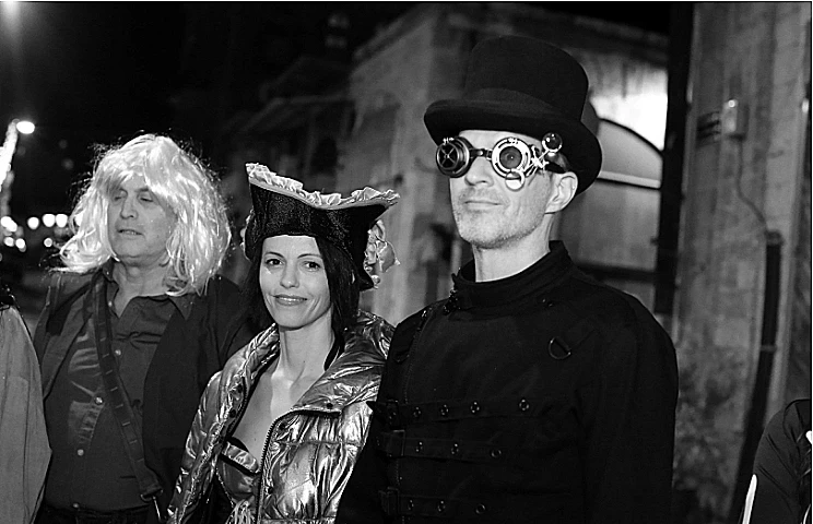 גיא וליקסון, שרון פין