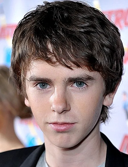 השחקן הצעיר פרדי היימור