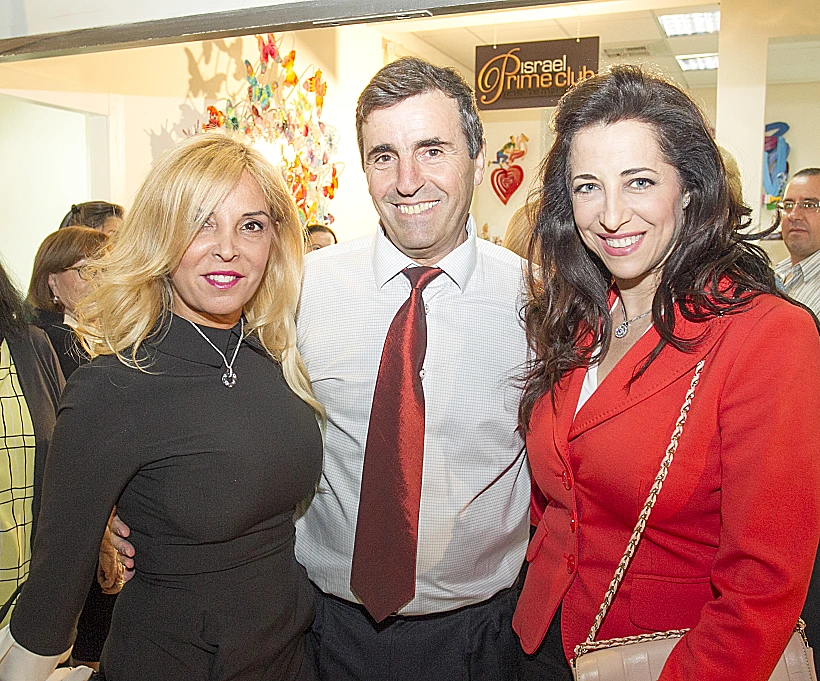 בת שבע בובליל, יוסי  נבוןן, איילה מולדבסקי