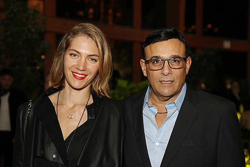 רוני מאנה וג'ני צרוואני