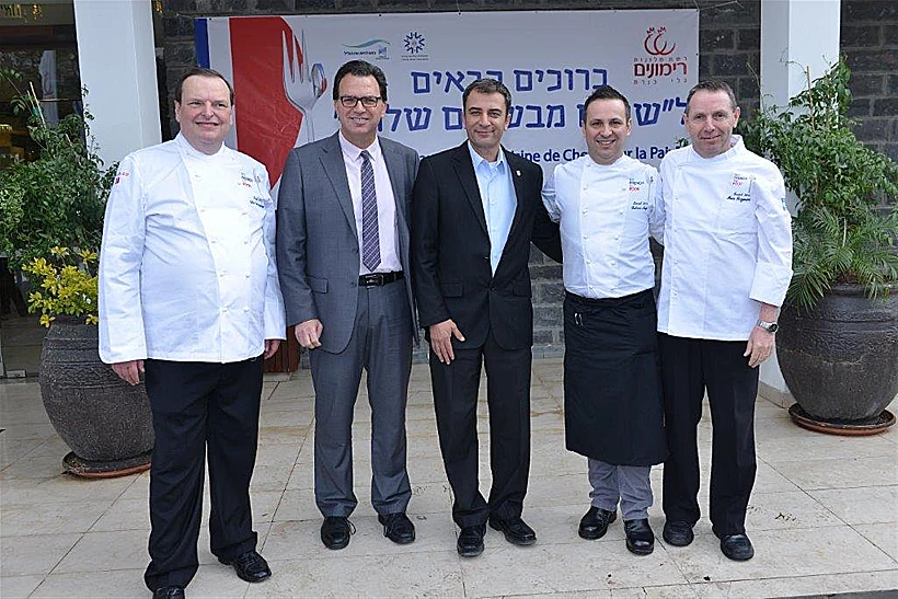 מאיר רוזנברג, פאבריס מויאה, יוסי בן דוד, עופר שטרית, זיל קורזלונג -