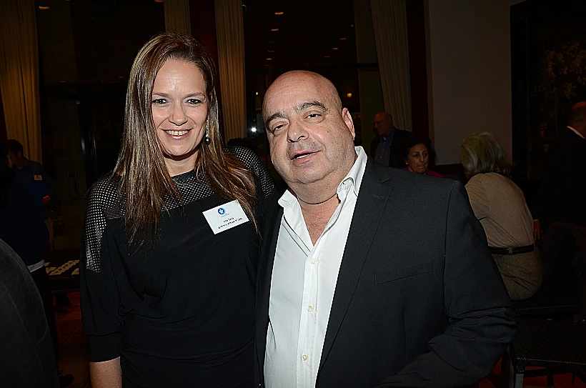 אבי שומר סיגל אדר