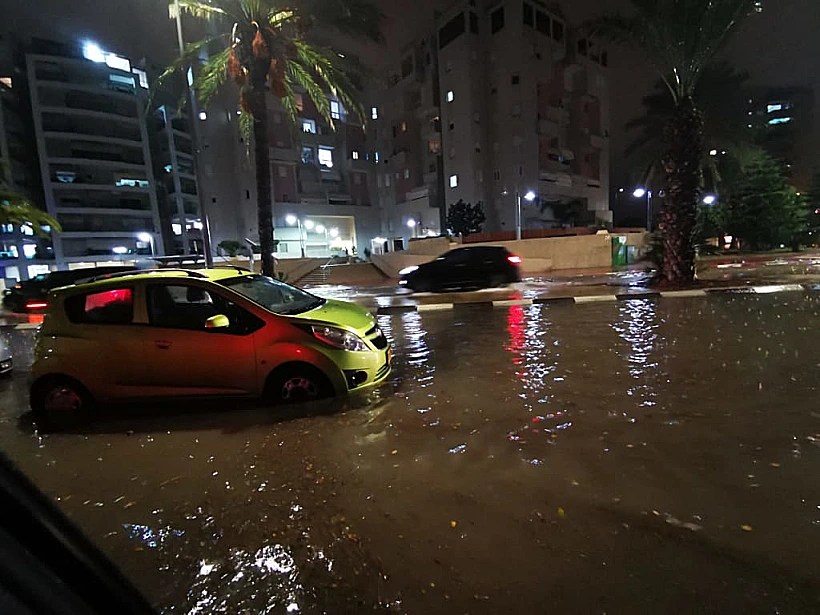 הצפות בכבישי אשקלון