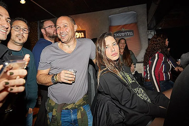 כשזה רשמי זה רשמי. נטלי דדון ועמית פרליס