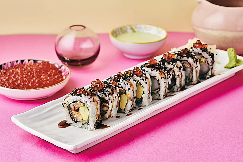 רול סושי במתנה? אוקינאווה