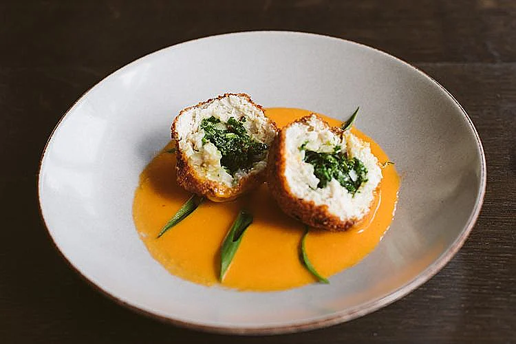 מטקי בייטס. שילוב של הודו וגיאורגיה