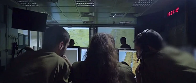 חיילים ביחידת המודיעין 8200