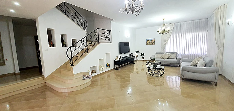 נכס בבלעדיות של יוקרה נכסים