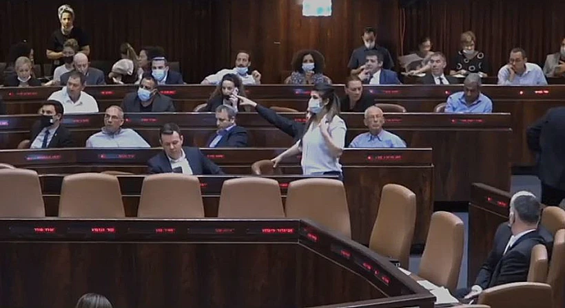 מליאה, הצבעה, כנסת