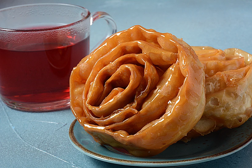 Fresh,baked,chebakia,for,ramadan.,chebakia,moroccan,pastries.,made,of