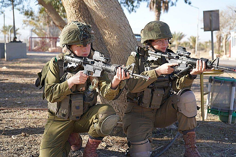 לוחמות בצה"ל