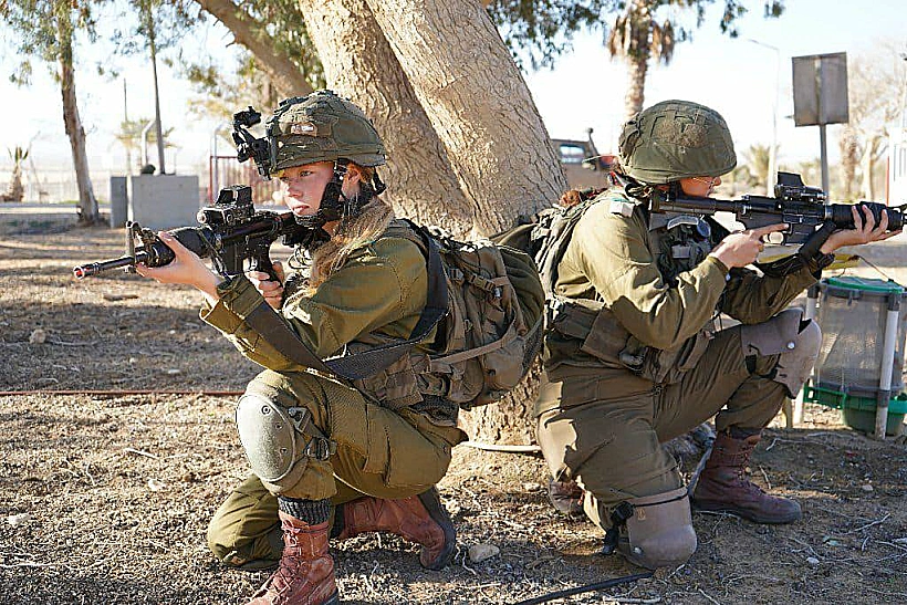 לוחמות בצה"ל