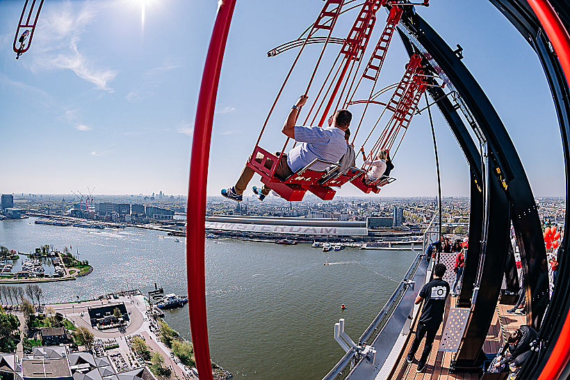 © Dennis Bouman Contact Before Commercial Use