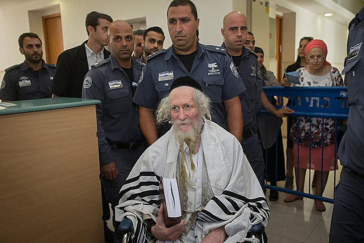 אליעזר ברלנד בבית המשפט