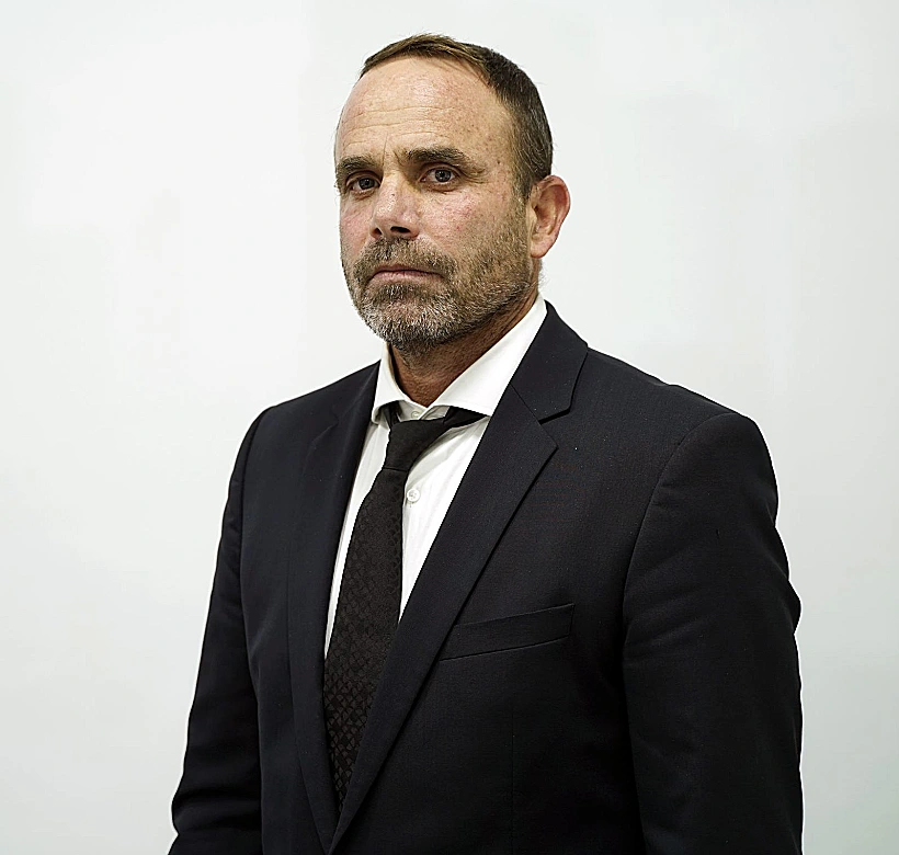 עו"ד דורון נוי