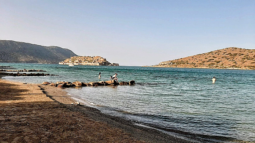 אי המצורעים בכרתים