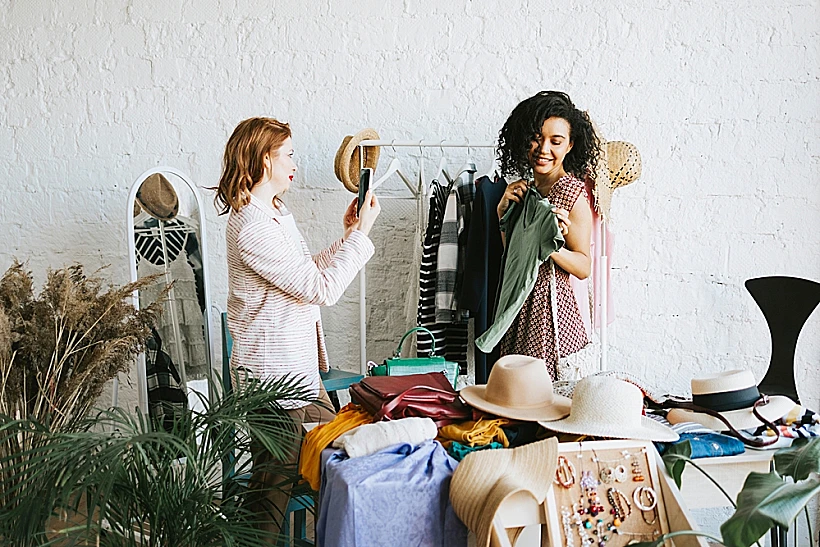 Two,young,woman,female,caucasian,and,african,students,at,swap