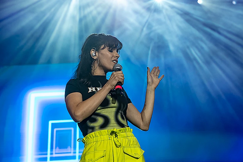 יסמין מועלם בפסטיבל גלגלייב