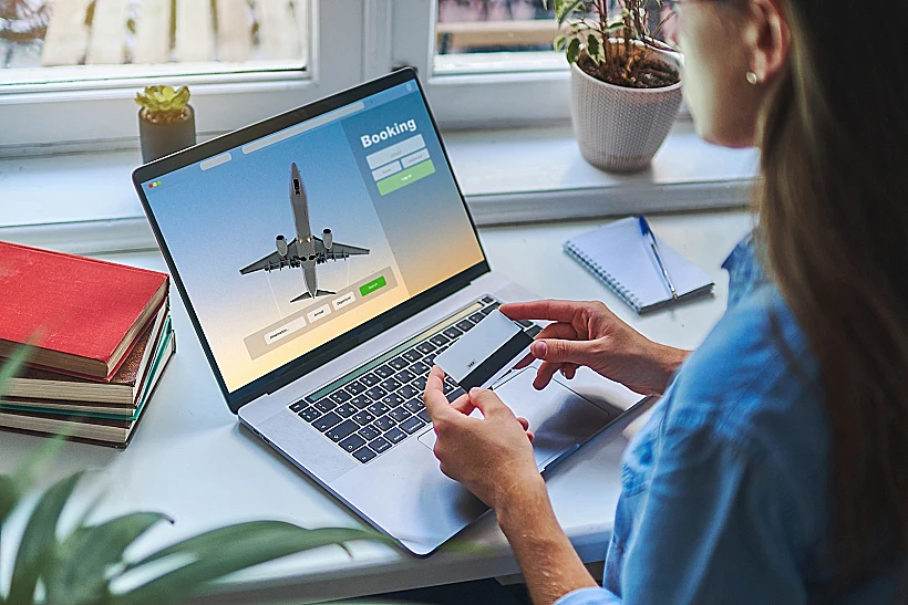 בינה מלאכותית, הזמנת חופשה, תכנון טיול, ,מציאת טיסה זולה