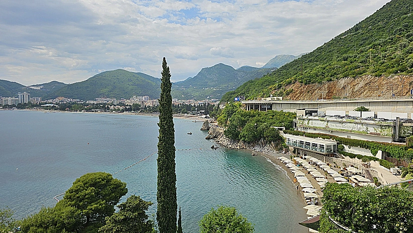 Dukley Hotel & Resort