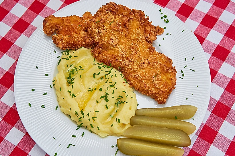 שניצל עם שבבי פירה