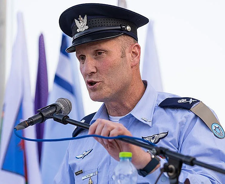 אלוף תומר בר