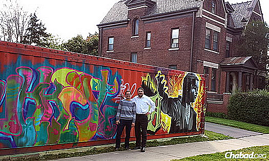 סוכת המכולה בדטריוט