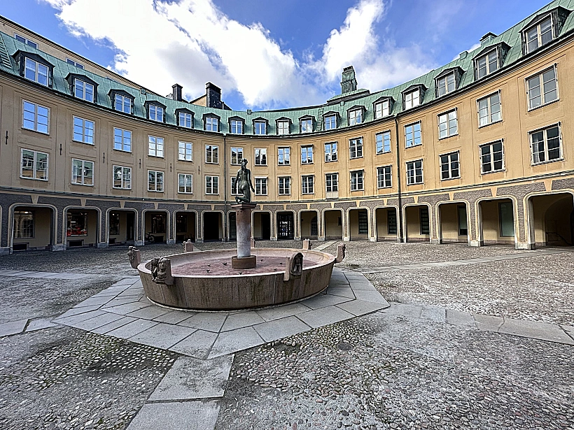 קומפלקס פוליטיקאים