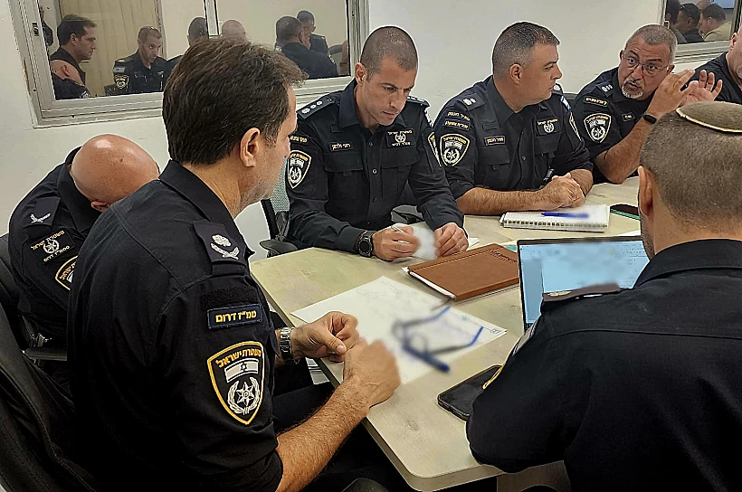 מפקד מחוז הדרום ניצב אמיר כהן בהערכת מצב אחרי החיסול באשקלון