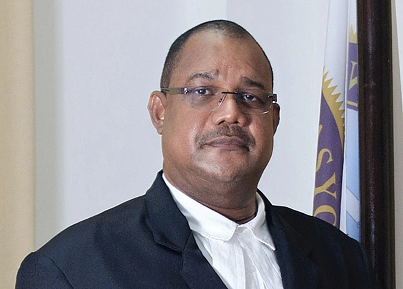 פטריק הרמיני, סיישל