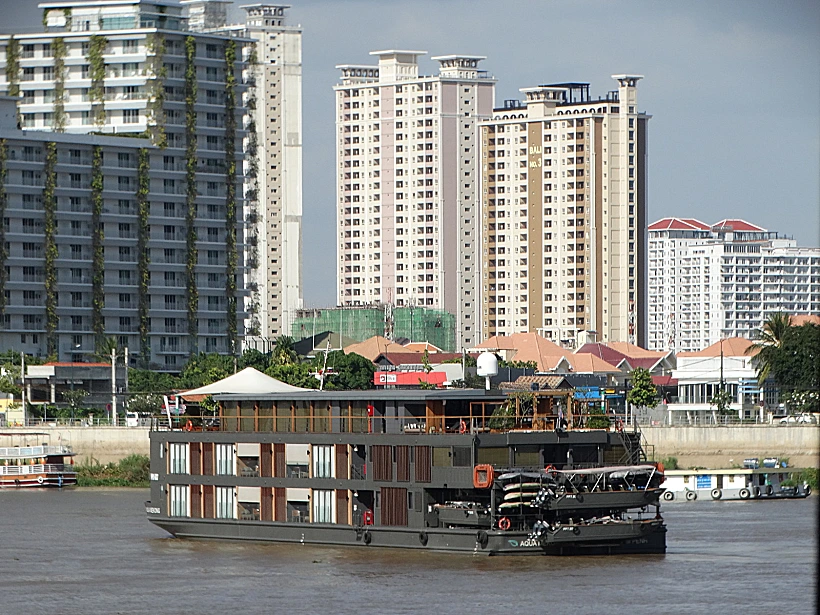 שייט על המקונג