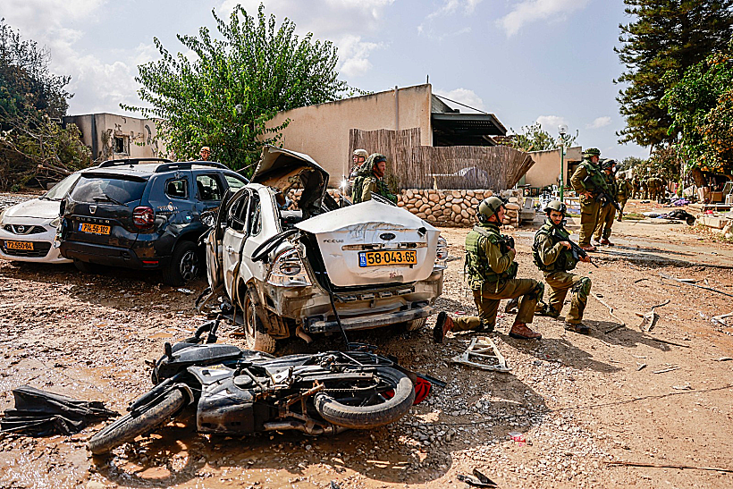כוחות צה"ל בכפר עזה