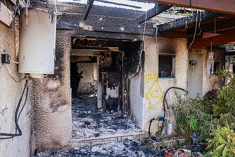 ההרס אחרי הטבח בקיבוץ כפר עזה