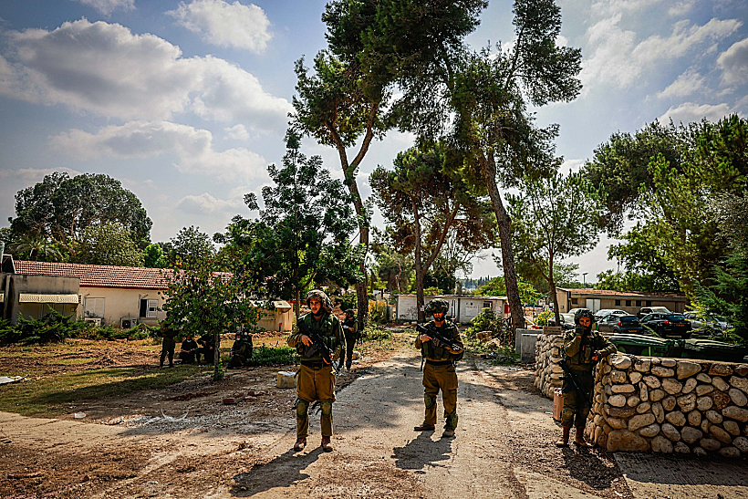 כוחות צה"ל בכפר עזה