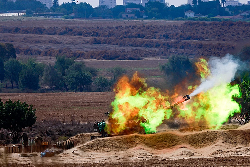 חיל התותחנים תוקף בעזה חרבות ברזל
