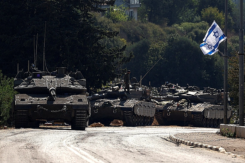 חרבות ברזל טנקים ישראלים בגבול לבנון