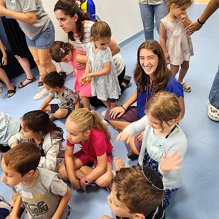 ישראל מתגייסת